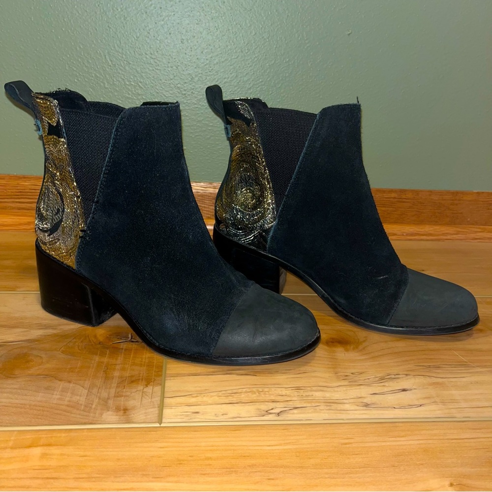 TOMS Black Suede and Sparkle Booties